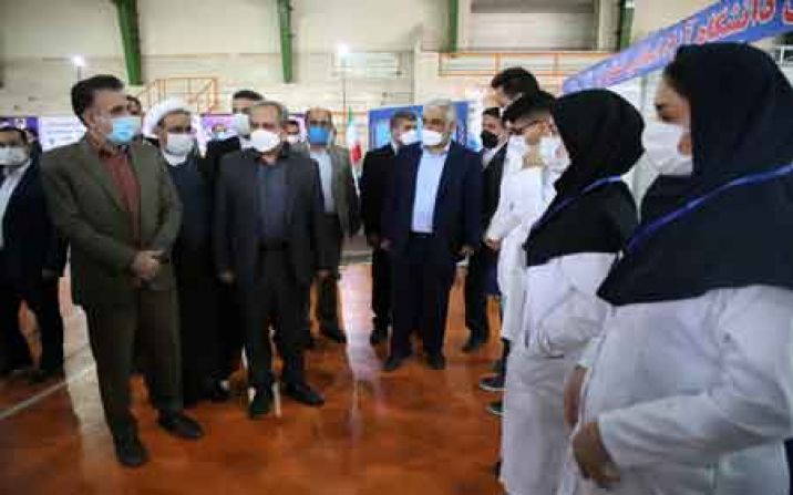 مرکز واکسیناسیون دانشگاه آزاد اسلامی استان قم افتتاح شد مرکز واکسیناسیون دانشگاه آزاد اسلامی استان قم افتتاح شد